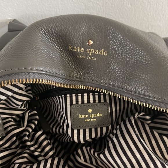 KATE SPADE New York“Cobble Hill Leslie” Satchel in storm grey - Picture 6 of 11